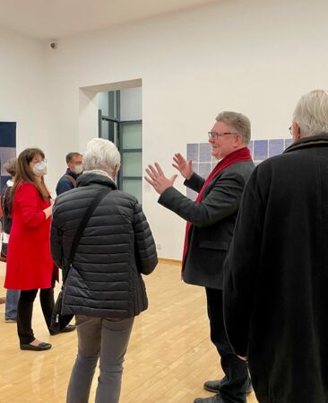 Kuratorenführung 2022-05 - Salon der Künstler*innen, Prof. Harald Kunde - Foto: HD